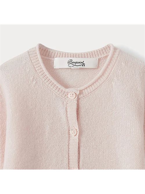Cardigan in cashmere per bambini Rosa pallidoRealizzato interamente in cashmere, questo cardigan senza tempo è come una carezza sulla pelle di un bambino. Una ciliegia Bonpoint tono su tono impreziosisce l'orlo.GirocolloApertura con bottoni sul davantiCollo, orlo e polsini in maglia a coste arrotolateComposizione: 100% cashmere BONPOINT | PEBDA2703CA121