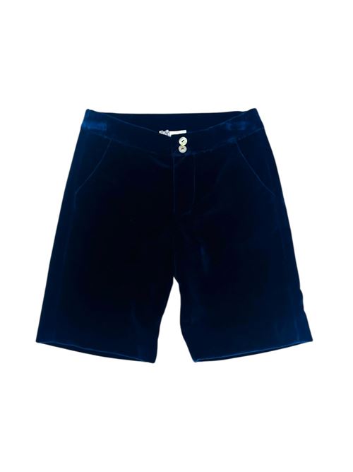 Short in Velluto blu bottoni  a contraso in Madreperla Lartigianalità 100% Made in Italy, leccellente qualità e limpeccabile cura dei dettagli sono gli elementi distintivi che rendono unica la linea Jesurum Baby, un perfetto connubio tra tradizione e innovazione. JESURUM | BEMBO44